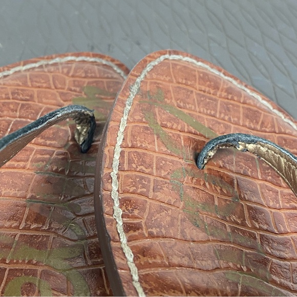 Black Leather Women's Sandals - Picture 16 of 16